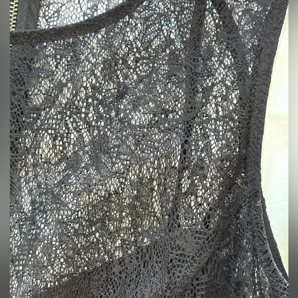 A/X Armani Exchange black cocktail fit and flare dress with lace overlay size 4 - Picture 6 of 13